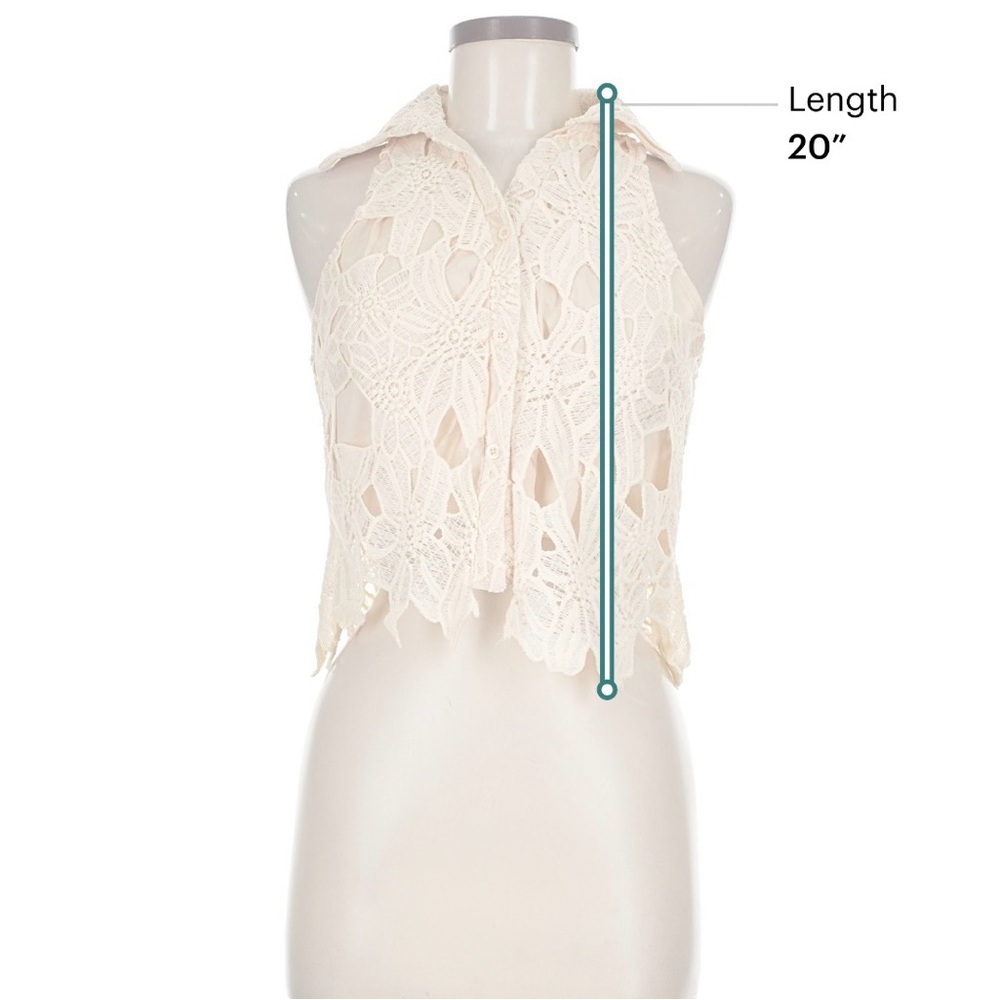 Button-Up Lace Tank - Picture 5 of 5